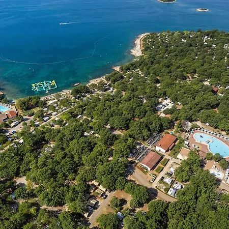 Boric Mobile Homes In Bijela Uvala And Zelena Laguna Πόρετς